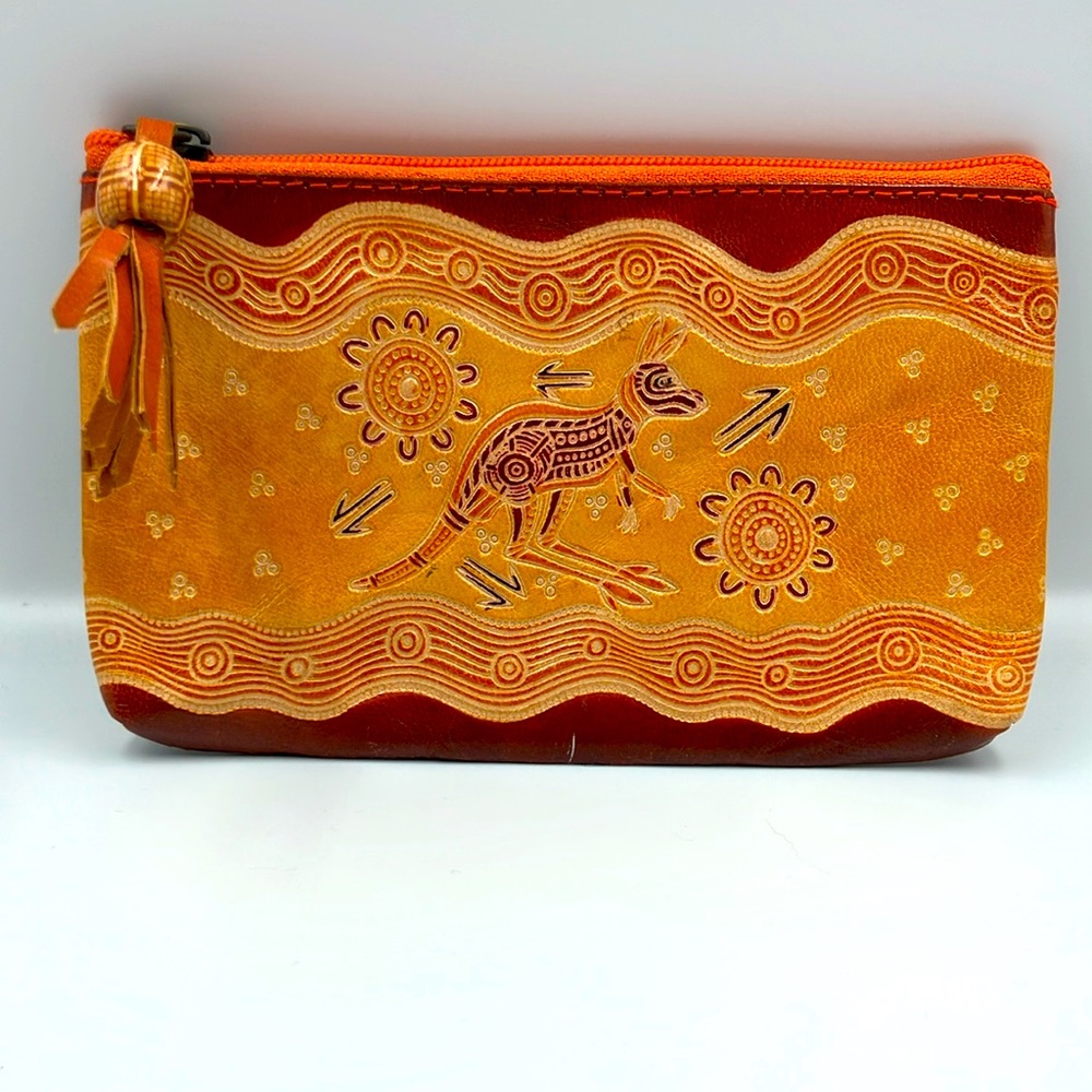 👛 Small Leather Coin Purse with Kangaroo Design GUC